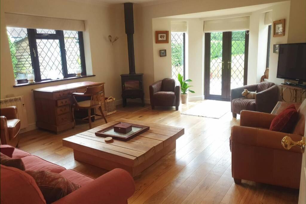 Ashwood Holiday Cottage. Ashford  Esterno foto